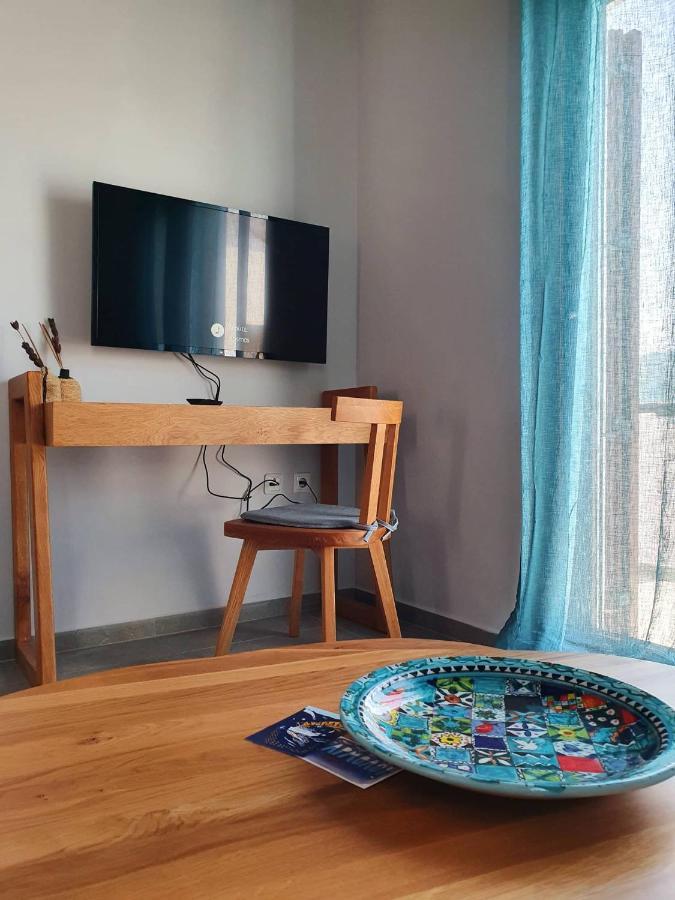 Maistros Suites - Pera Skopelos Dış mekan fotoğraf