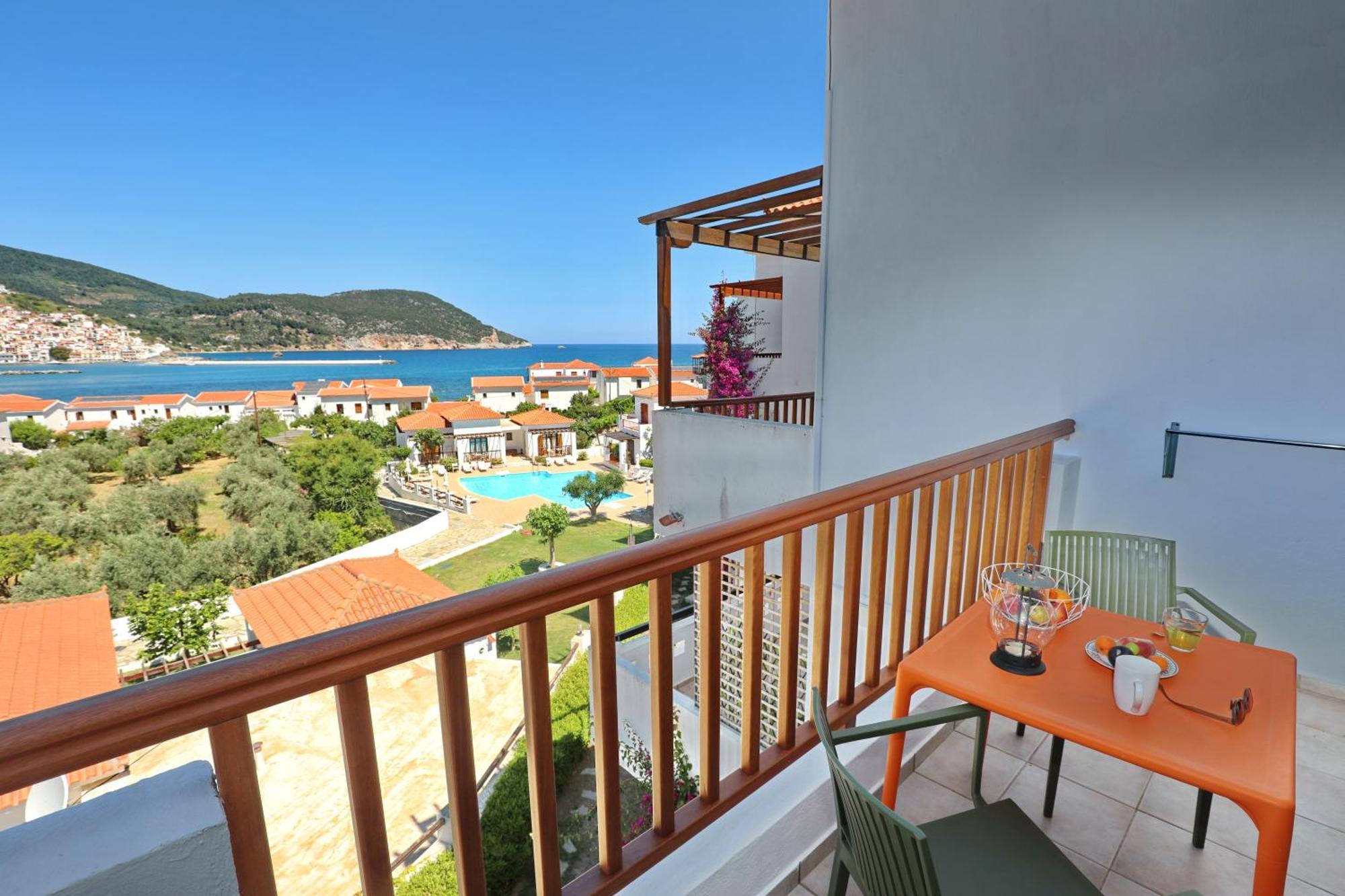 Maistros Suites - Pera Skopelos Dış mekan fotoğraf