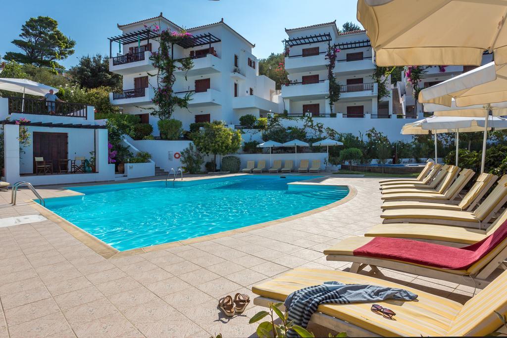Maistros Suites - Pera Skopelos Dış mekan fotoğraf